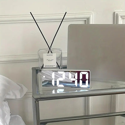 🔥Hot Sale 50% Off🎁Led Mirror Alarm Clock