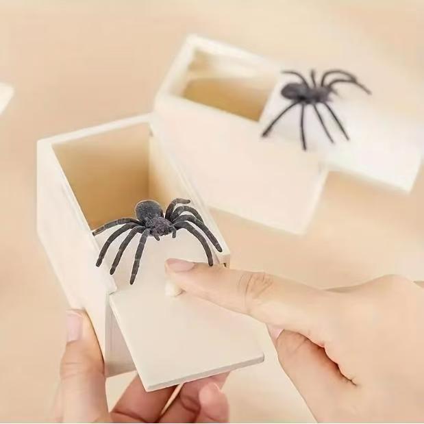 🕷️😱BUY 1 Free 1 Today Only!🎁 Epic Wooden Spider Gag Box - Jump Scare Prank for Parties, Family, Office & Dorms!